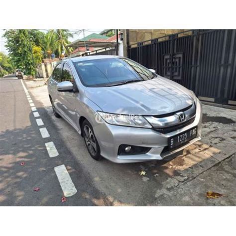 Mobil Honda City E RS CVT AT 2014 Bekas Pajak Jalan Full Orisinil Di