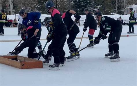 Frozen Pond Hockey