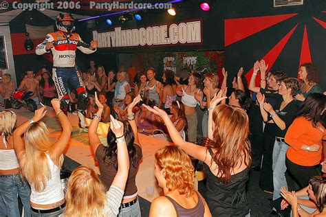 Wild Girls Party Turns Into An Orgy At The Club Porn Pictures XXX