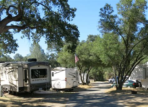 RV Sites, Camping, Campsites, and Campground | Yosemite RV Resort ...