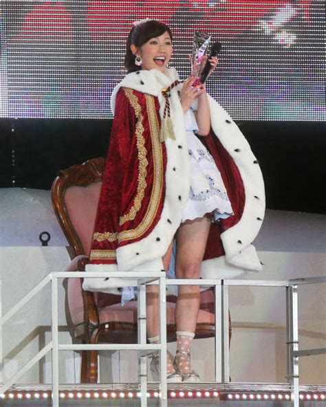 第6回akb48選抜総選挙で1位になった渡：akb48「総選挙」2014 写真特集：時事ドットコム