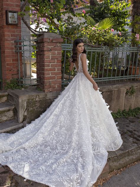 Ваниль - один из лучших свадебных салонов | Свадебный салон Ваниль в ...