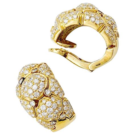 Piaget earrings, yellow gold, diamants. Diamond ref.410731 - Joli Closet