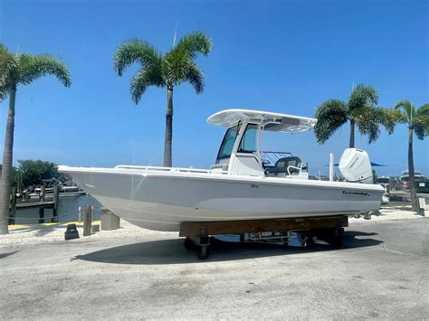 2024 Everglades 253 CC Center Console For Sale YachtWorld