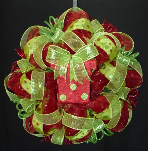 Red Lime Green Christmas Wreath Poly Mesh Deco Mesh Geo Mesh Wreath