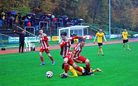 Sv Hasborn Kn Pft Zu Hause Tabellenf Hrer Hertha Wiesbach Einen Punkt Ab