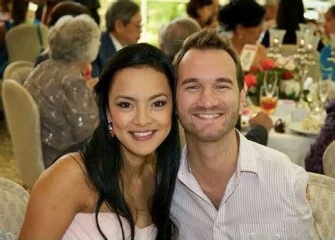 Nick Vujicic And Wife Kanae Beyond Inspirational Story Beautiful