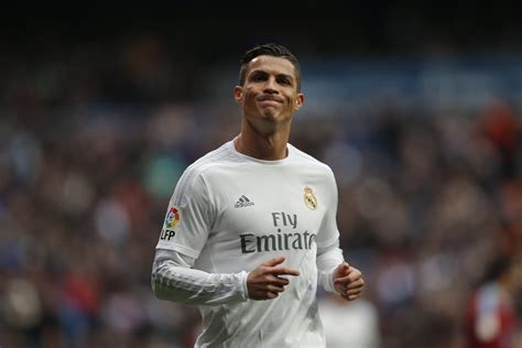 Portuguese Soccer Legend Cristiano Ronaldo 4k Ultra Hd Wallpaper