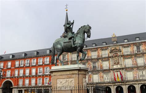 Madrid0414 Felipe Iii Plaza Mayor Madrid La Estatua Ec Flickr