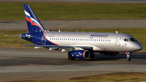 Aeroflot flight SU1492 crashes at Moscow Sheremetyevo Airport ...