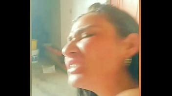 Milf infiel se deja follar de perrito mientras el marido no está XNXX