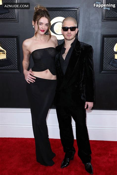 Charlotte Lawrence Sexy Shows Off Her Hot Tits At The Th Annual Grammy Awards In Los Angeles