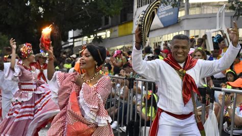 Una Noche Mágica De Tradición Y Luces En Los 50 Años De Guacherna