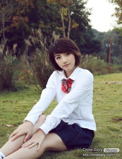 Ngắm nữ sinh xinh đẹp hot nhất Trung Quốc