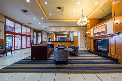 Hampton Inn By Hilton Kamloops Hotel