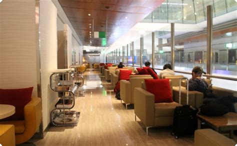 LoungePair Bid For Lounge Access At Marhaba Lounge