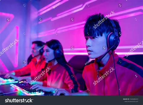 Team Asian Teenage Cyber Sport Gamers Stock Photo 1569686023 Shutterstock