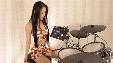 Korean Drummer A-Yeon A YouTube Drumming Sensation - The Music Man