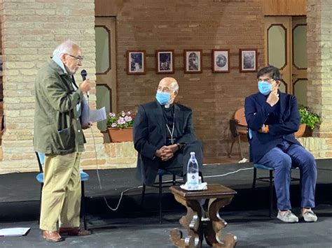 Presentato Nel Chiostro Di San Francesco Ad Osimo Il Volume San