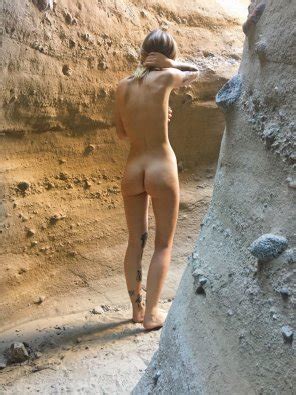Nude Hiking Porn Pic