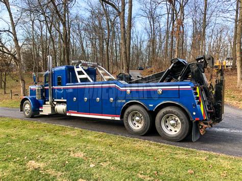 2007 Peterbilt 379 - 2015 Century 5130 Wrecker > Bressler's, Inc.