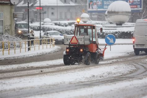 Wypadek Tira Na A W Chorzowie Zablokowane Trzy Pasy Ruchu Trudne