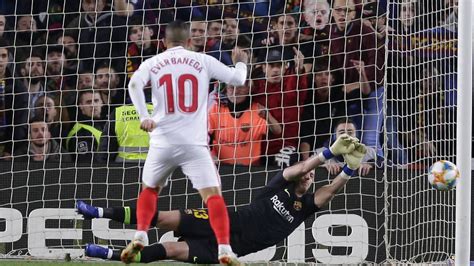 SEVILLA Banega falló su primer penalti con la camiseta del Sevilla