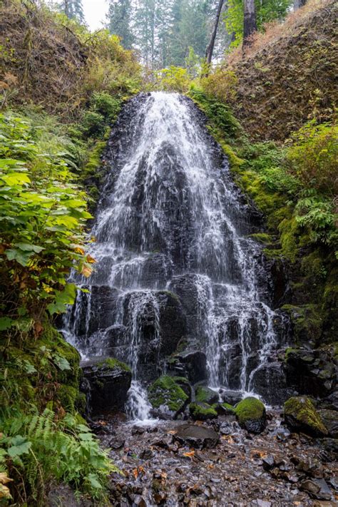 The Multnomah Wahkeena Falls Loop Trail A Complete Guide