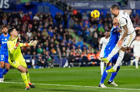 Joselu Double Sends Real Madrid To The Top Of La Liga