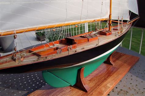 Maquette De Pen Duick Bateau De Tabarly Yacht Classique Voilier