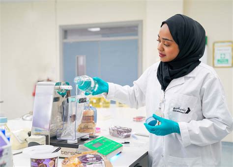 Dubai Central Laboratory Is Reference Lab For Food Product Validity