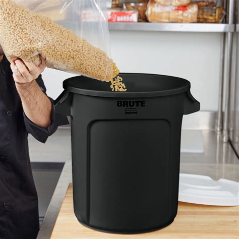 Rubbermaid 1926827 Brute 10 Gallon Black Executive Round Trash Can