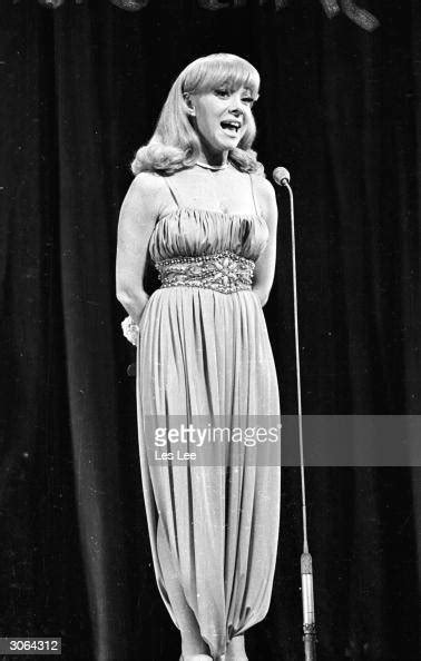 Comedienne And Ventriloquist Shari Lewis On Stage During A Royal News Photo Getty Images