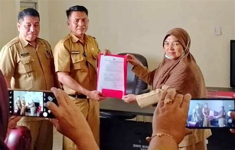 Isi Kekosongan Jabatan Bupati Limi Tunjuk Raola Sugeha Plt Kadis