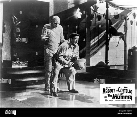 ABBOTT AND COSTELLO MEET THE MUMMY Stock Photo - Alamy