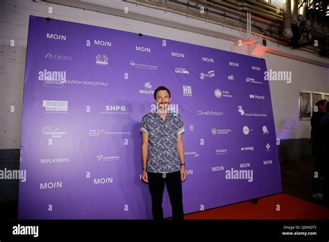 Hendrik Von Bültzingslöwen Beim Moin Sommerfest Der Filmförderung