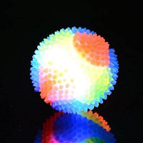 15 Small and Quiet Adult Sensory Toys for Autistic Adults and Teens