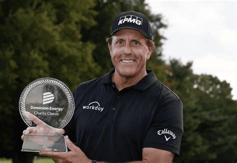 Phil Mickelson Net Worth (Updated 2023) - WealthMack