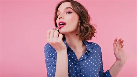 How To Make Your Lipstick Last Longer 5 Steps To Pout All Day