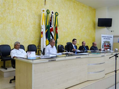 Vereadores de Dracena aprovam projeto sobre divulgação de lista de