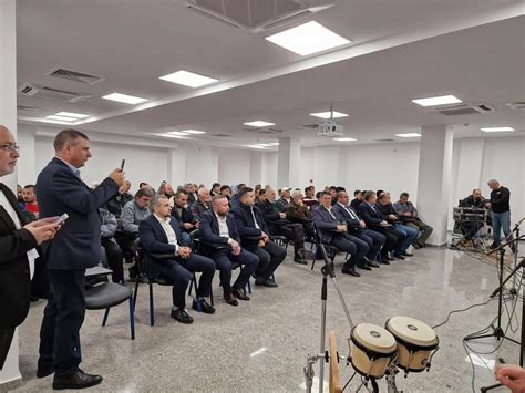 Kırcaali Yeni Camii konferans salonunda coşkulu Tasavvuf Musikisi