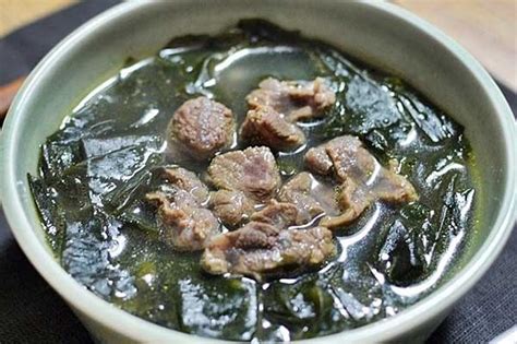 Canh Rong Biển: A Nutritious Vietnamese Seaweed Soup - May de Cuisine