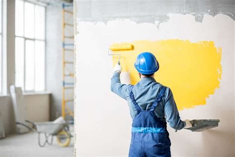 Finding and Hiring a Good Painting Contractor (10 Helpful Tips) - Material Information Guides ...