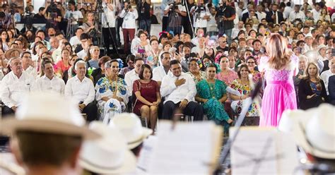 Trova Y Guayabera S Mbolos Identitarios De Yucat N Libertad De