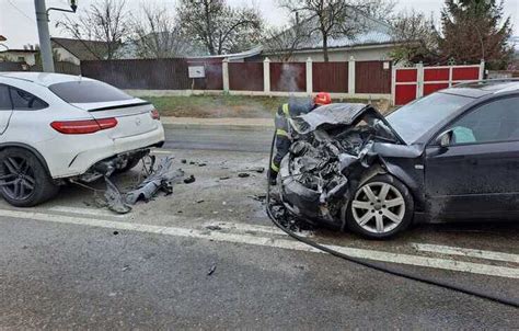 Un Copil De Ani Si Doi Adulti Au Fost Raniti Intr Un Accident Produs