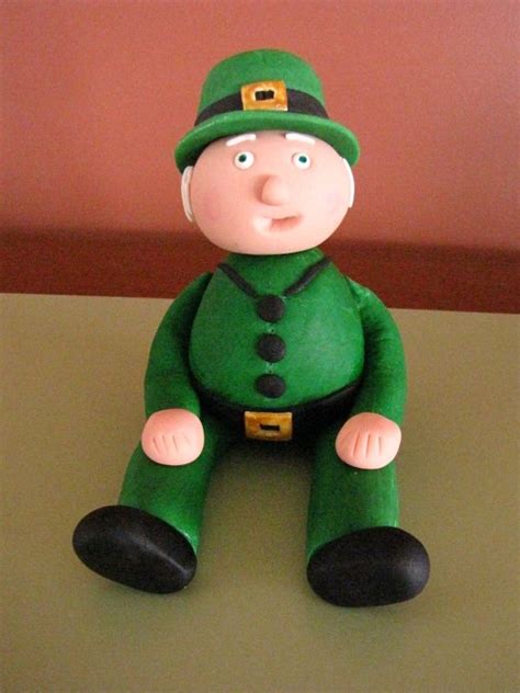 Fondant Leprachaun Leprechaun Fondant Figures Cake Gallery