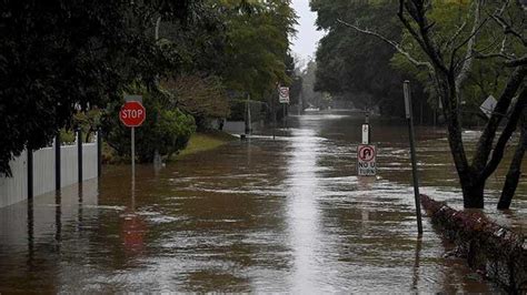 Tens Of Thousands Of Sydney Residents Told To Evacuate As Rains Flood