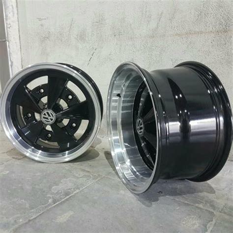 Roda Aro 15 Escarabajo Preta Diamantado Duas Talas VW Fusca 5 Furos