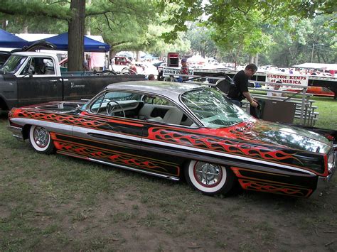 TRaKables: Bo Huff Customs '61 Pontiac
