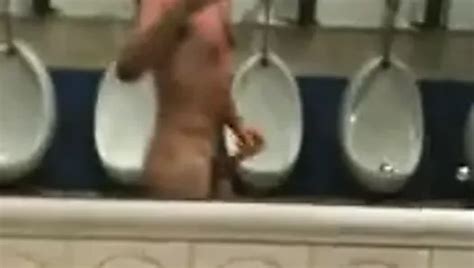 Pau Do Coroa Ficando Duro Na Rua Gay Porn Xhamster